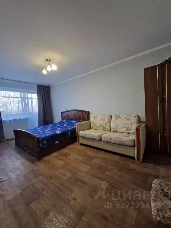 1-к кв. Челябинская область, Магнитогорск ул. Советской Армии, 1 (30.0 ... - Фото 0