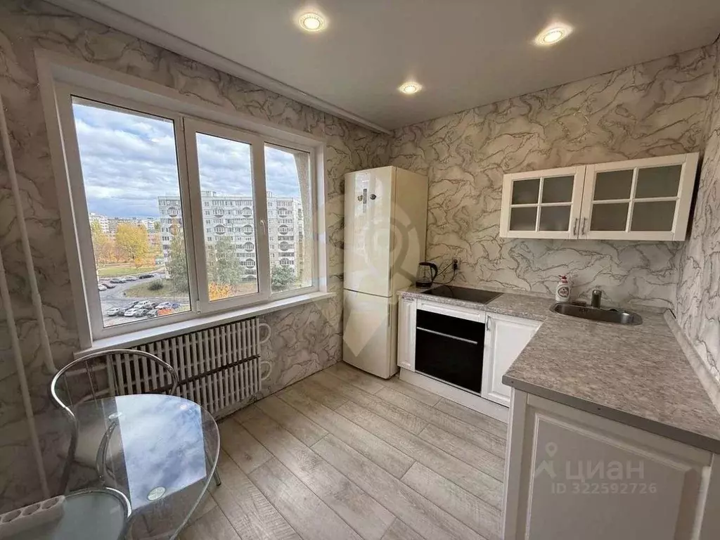 2-к кв. Белгородская область, Старый Оскол Северный мкр, 5 (52.6 м) - Фото 2