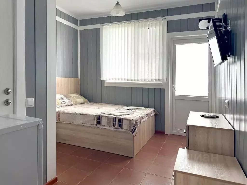 Комната Краснодарский край, Сочи ул. Авроры, 8/38 - Фото 1