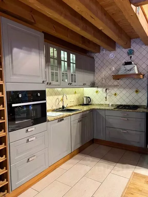 Дом в Ленинградская область, Выборгский район, Советское городское ... - Фото 1