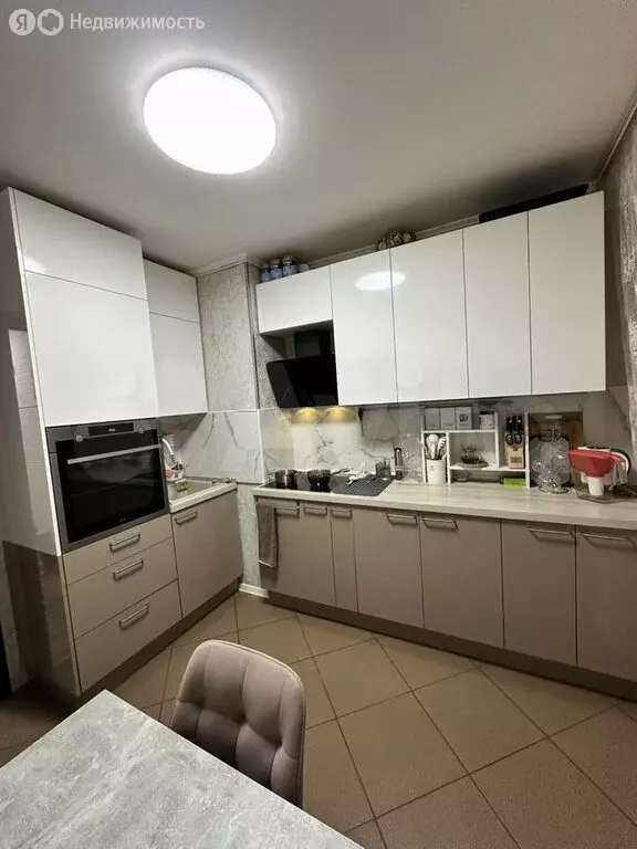3-комнатная квартира: Новороссийск, Вербовая улица, 15 (64.3 м) - Фото 0