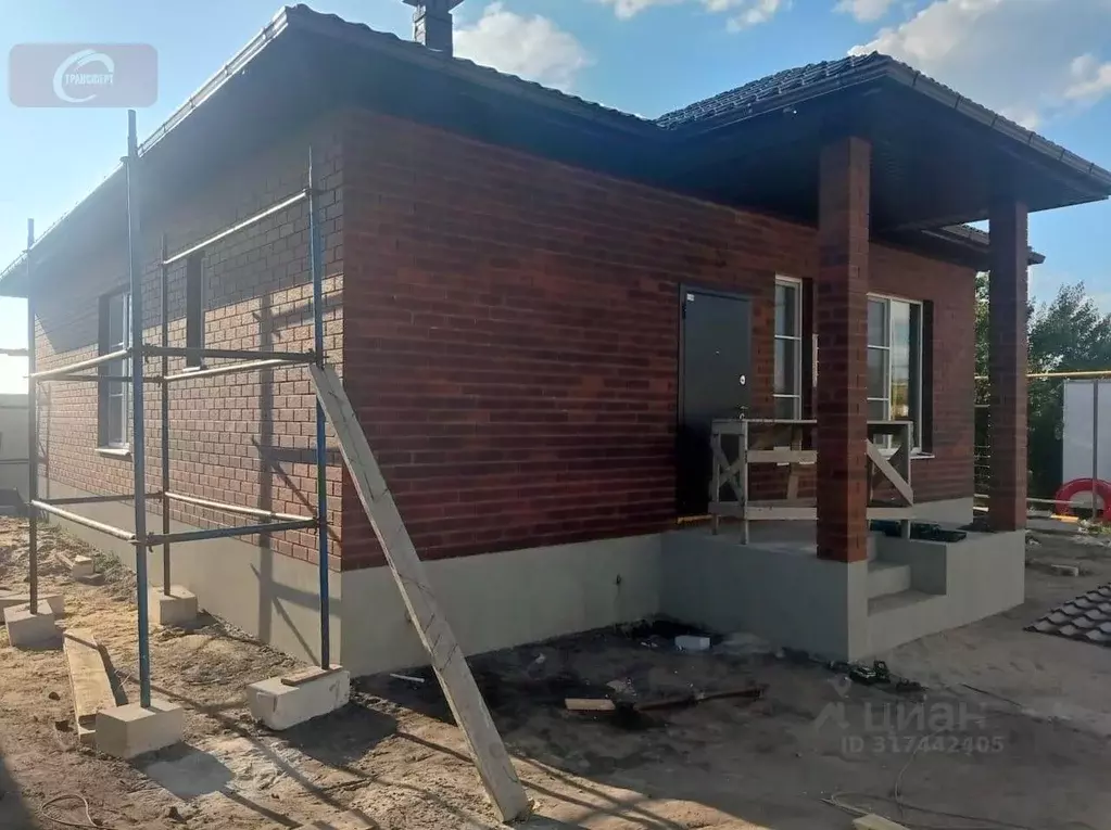 Дом в Воронежская область, с. Новая Усмань ул. Школьная, 122 (89 м) - Фото 1