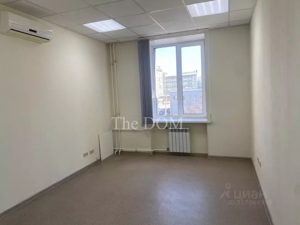 Офис в Омская область, Омск Тарская ул., 14 (17 м) - Фото 1