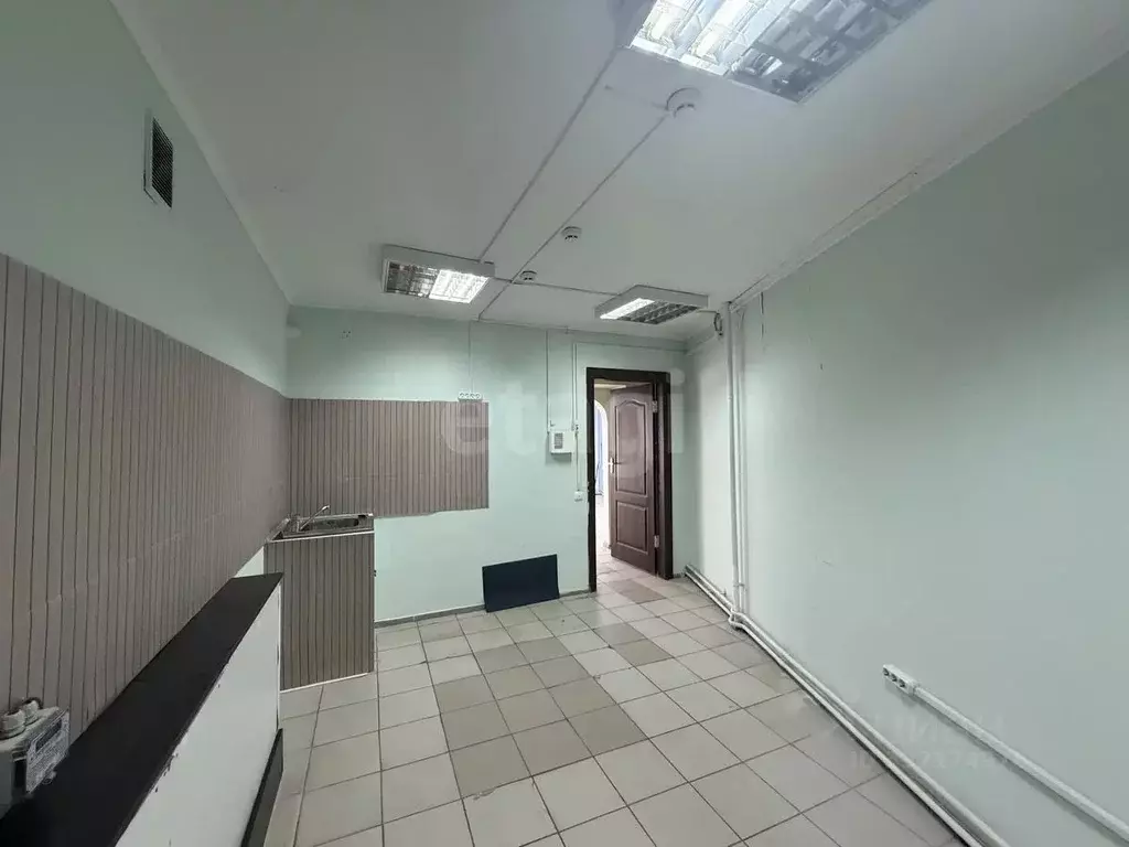 Помещение свободного назначения в Брянская область, Брянск ул. Романа ... - Фото 1