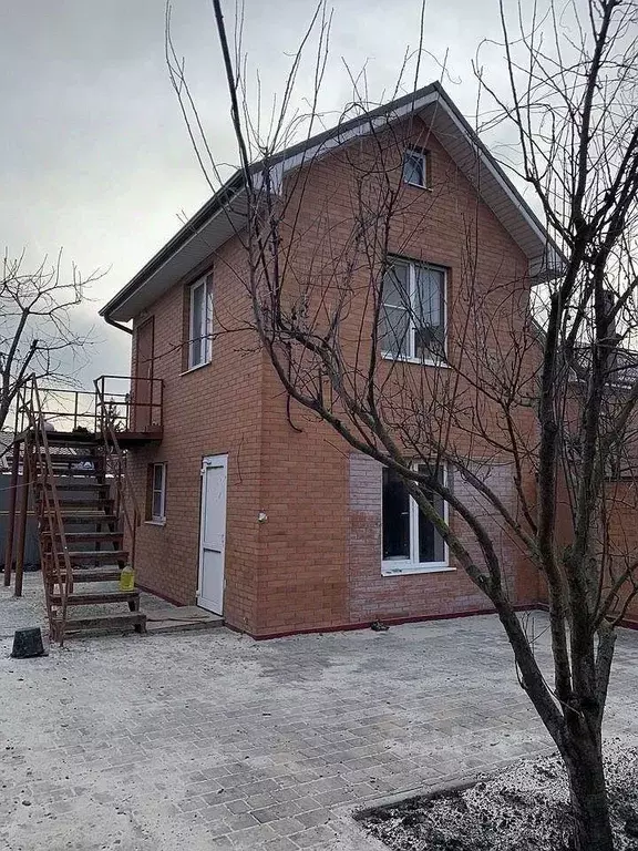 Дом в Ростовская область, Ростов-на-Дону Дубравный пер. (156 м) - Фото 0