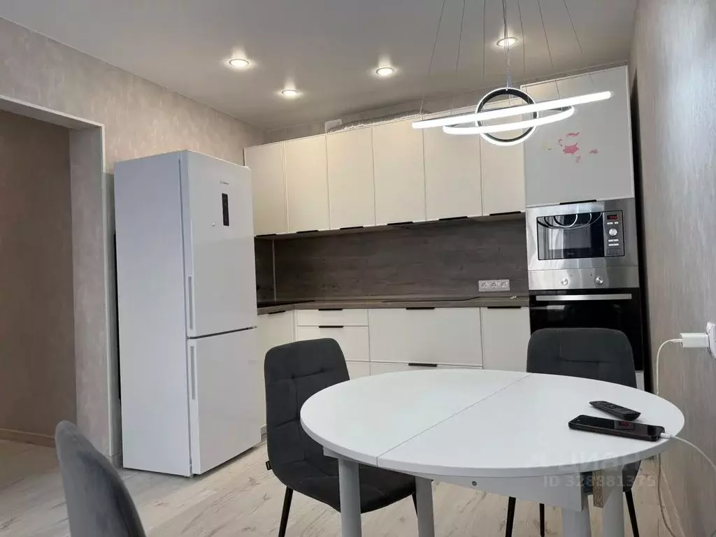 3-к кв. Башкортостан, Уфа ул. Софьи Перовской, 22 (63.0 м) - Фото 2