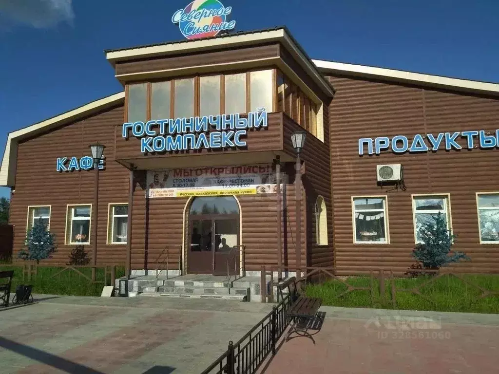 Торговая площадь в Ямало-Ненецкий АО, Новый Уренгой ул. Шоссейная, 51 ... - Фото 1