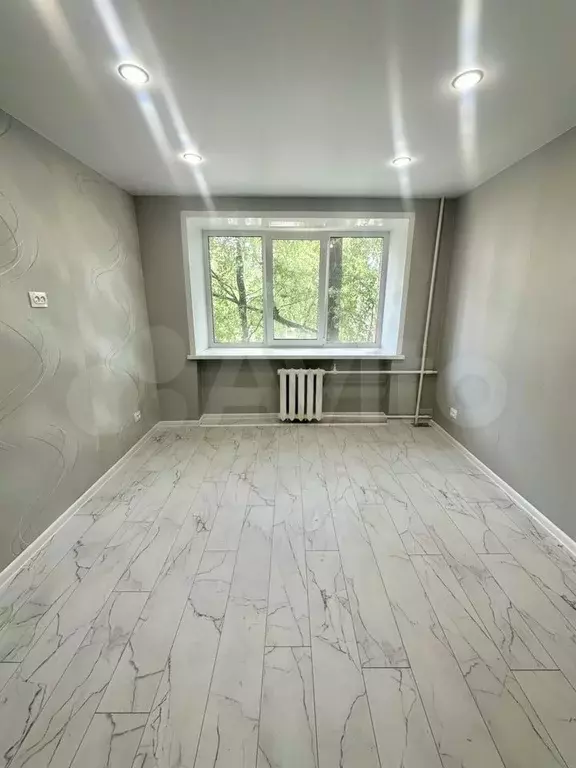 Комната 13 м в 1-к., 2/5 эт. - Фото 0