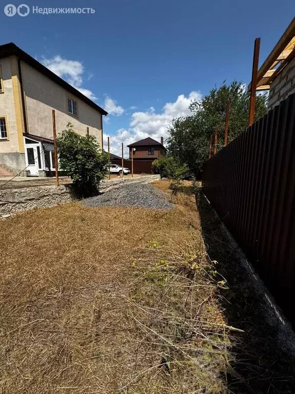 Участок в Ростов-на-Дону, Краткая улица, 14 (3 м) - Фото 1