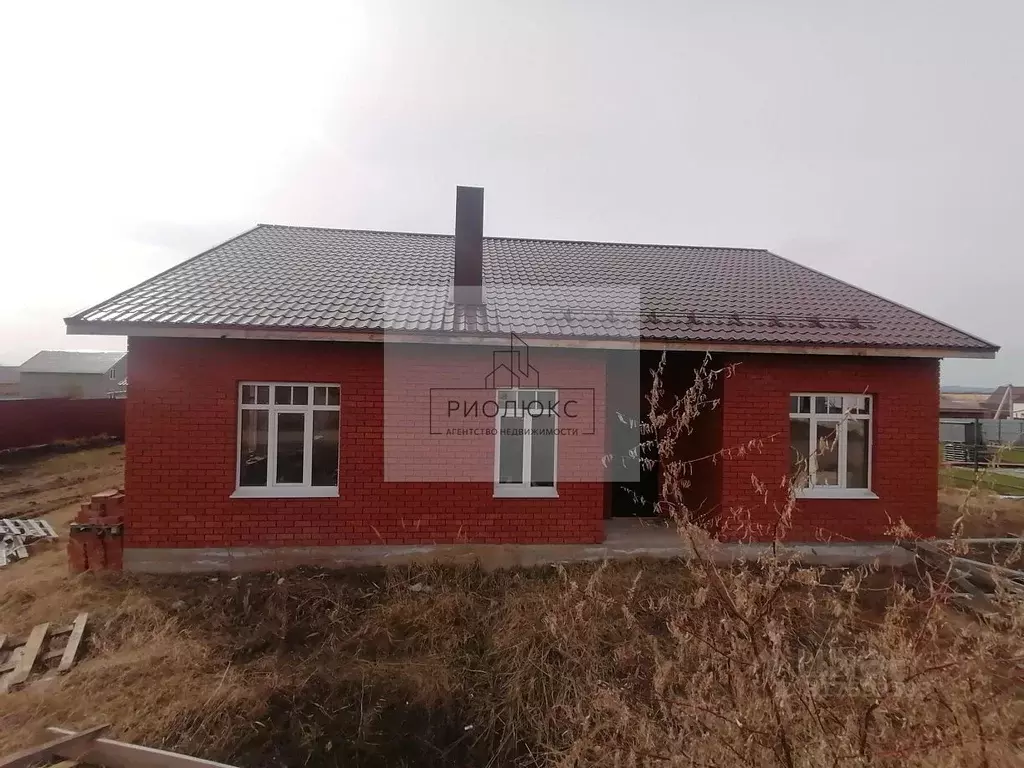 Дом в Челябинская область, Магнитогорск ул. Российская, 68 (120 м) - Фото 1