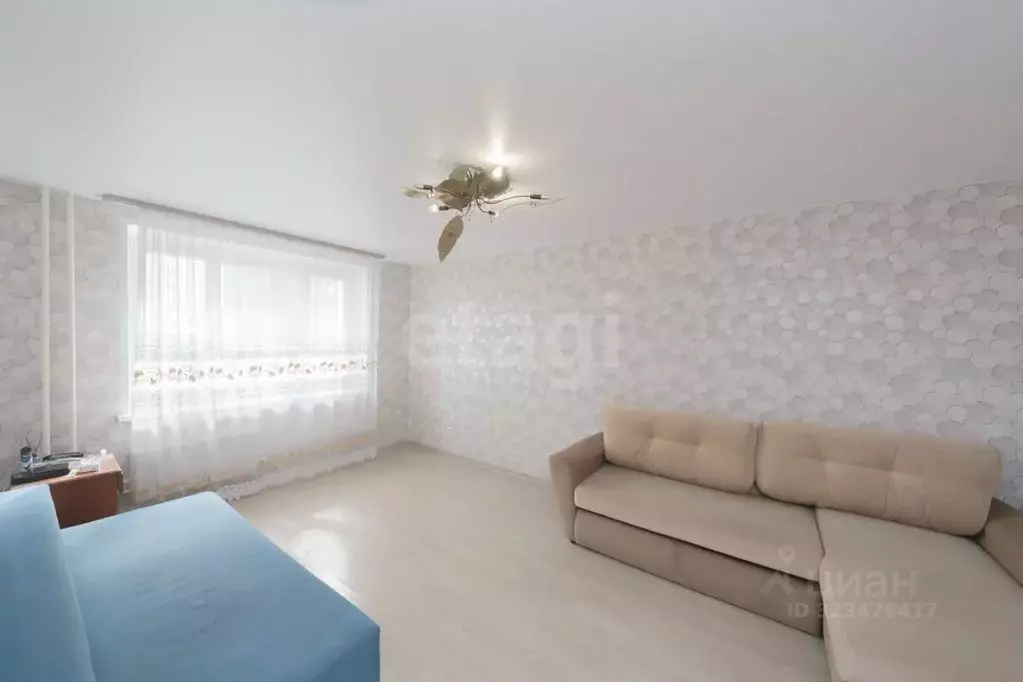 2-к кв. Тюменская область, Тюмень ул. Монтажников, 34 (58.9 м) - Фото 2