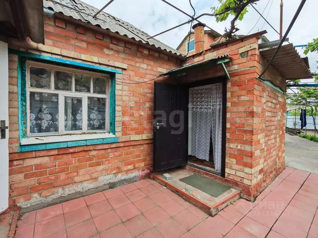 Дом в Краснодарский край, Ейск ул. Карла Либкнехта (65 м) - Фото 2