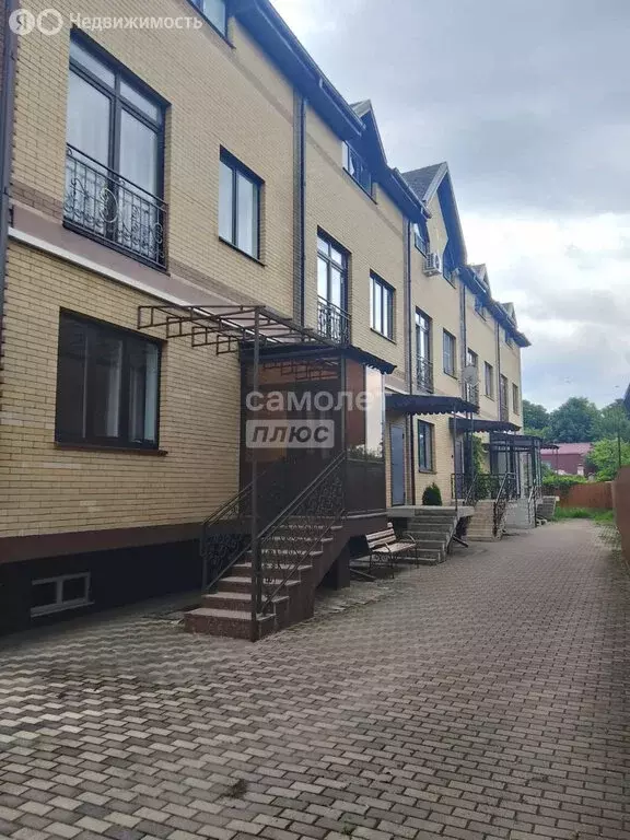 Дом в Ессентуки, улица Фрунзе, 51 (170 м) - Фото 1