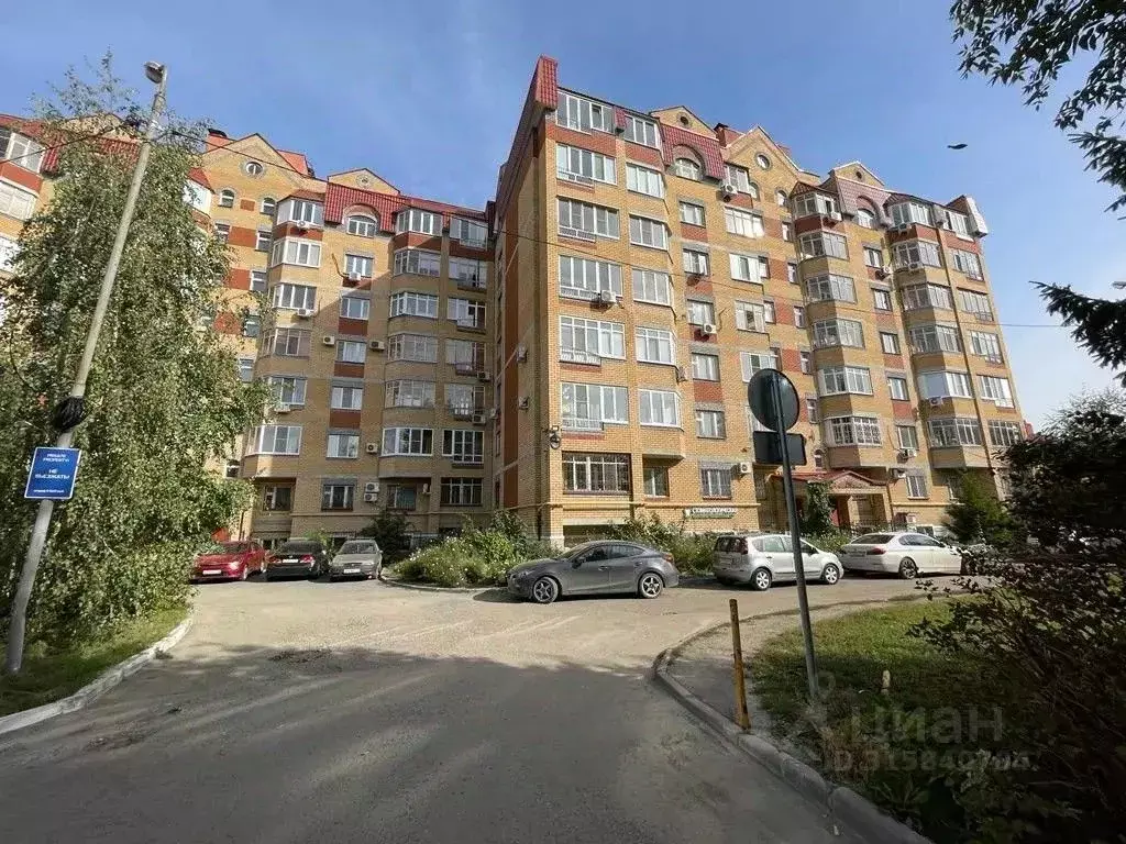 1-к кв. Татарстан, Казань Габдуллы Тукая ул., 75г (47.0 м) - Фото 0
