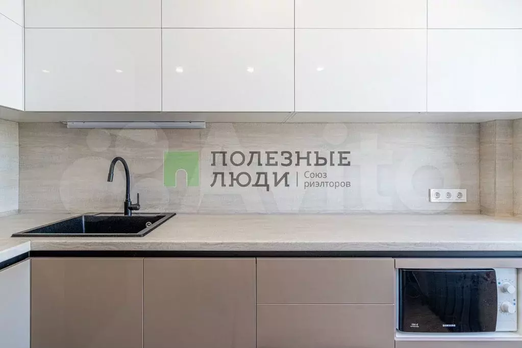 3-к. квартира, 61,9 м, 9/9 эт. - Фото 0