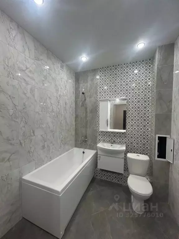 2-к кв. Тверская область, Тверь бул. Гусева, 46 (63.5 м) - Фото 0