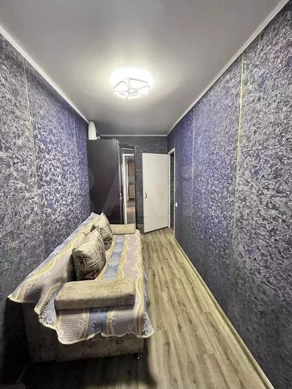 4-к. квартира, 55 м, 1/2 эт. - Фото 0