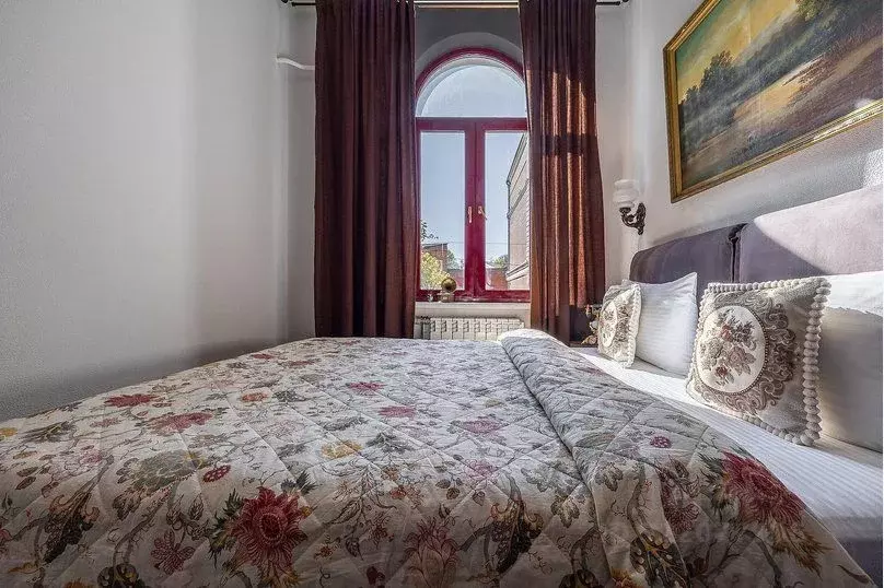 1-к кв. Нижегородская область, Нижний Новгород Октябрьская ул., 14 ... - Фото 1