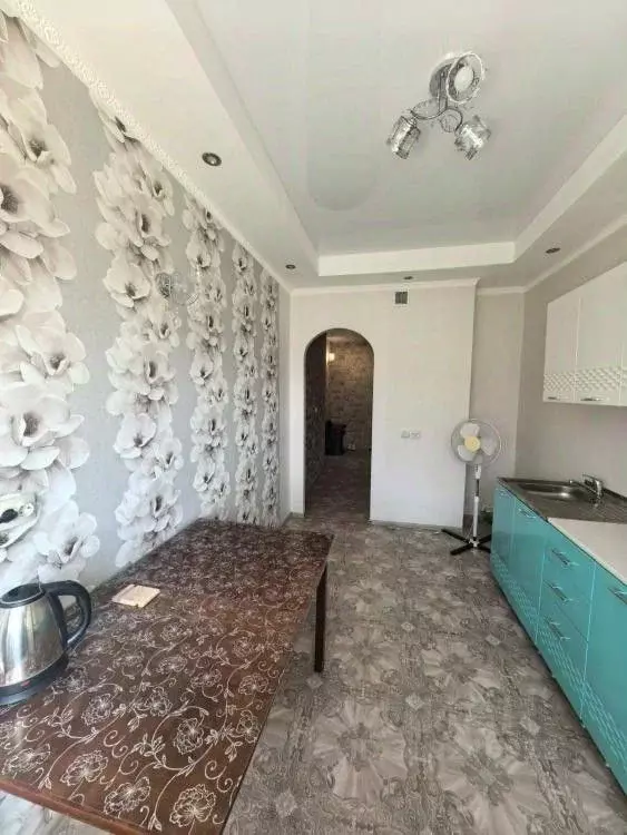 2-к кв. Омская область, Омск ул. Малиновского, 14к2 (52.0 м) - Фото 1