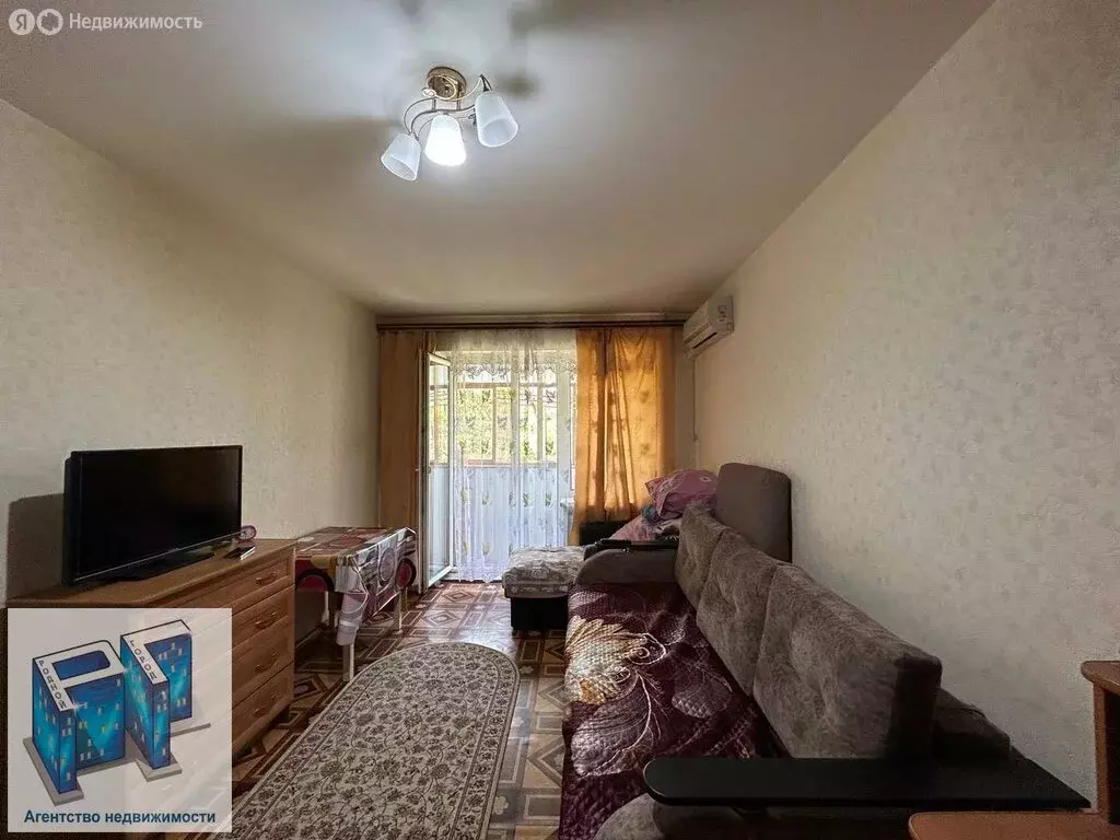1-комнатная квартира: Волжский, улица Кирова, 5 (27.7 м) - Фото 1