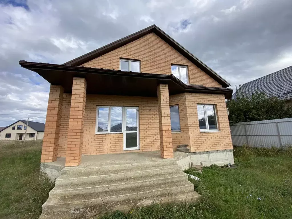 Дом в Краснодарский край, Темрюк Радужная ул., 146 (204 м) - Фото 1