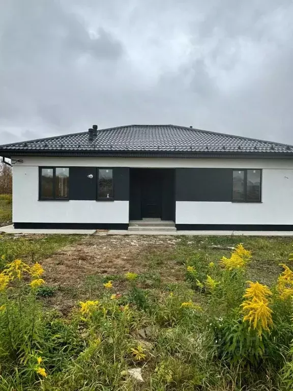 Дом в Нижегородская область, Нижний Новгород д. Зименки, ул. ... - Фото 1