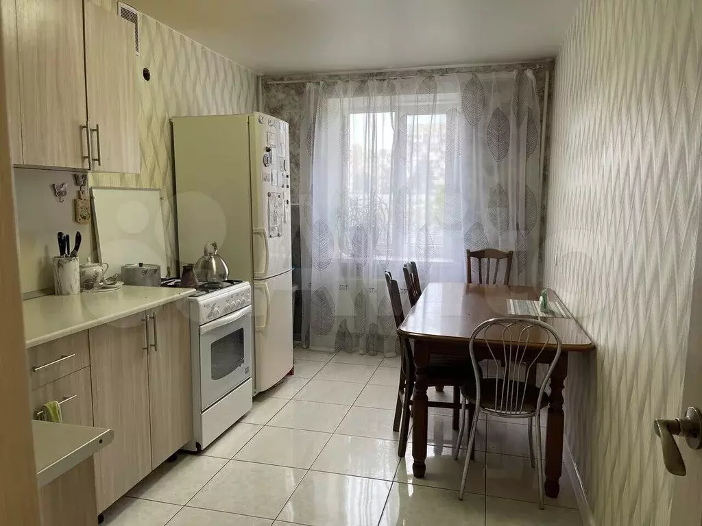 3-к. квартира, 75 м, 3/9 эт. - Фото 0