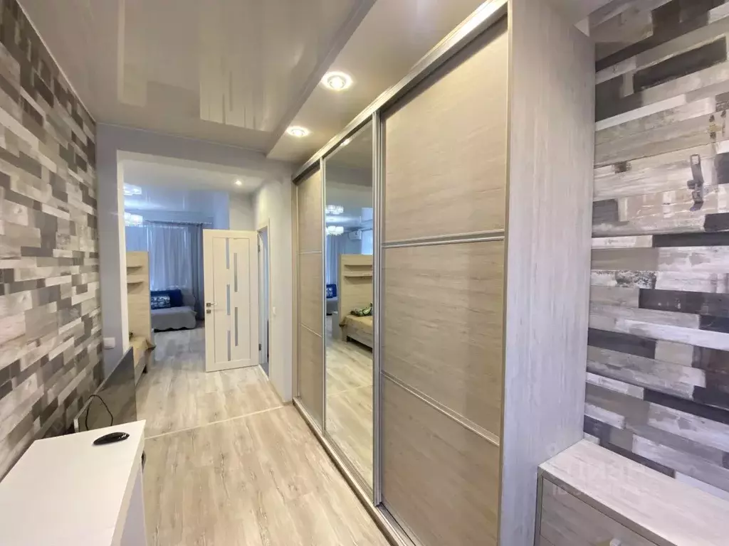 1-к кв. Крым, Симферополь ул. Исмаила Гаспринского, 7 (50.0 м) - Фото 2