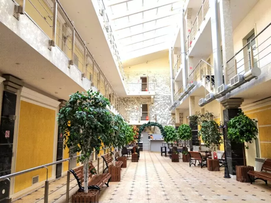 Офис в Санкт-Петербург 2-я Васильевского острова линия, 37 (38 м) - Фото 1