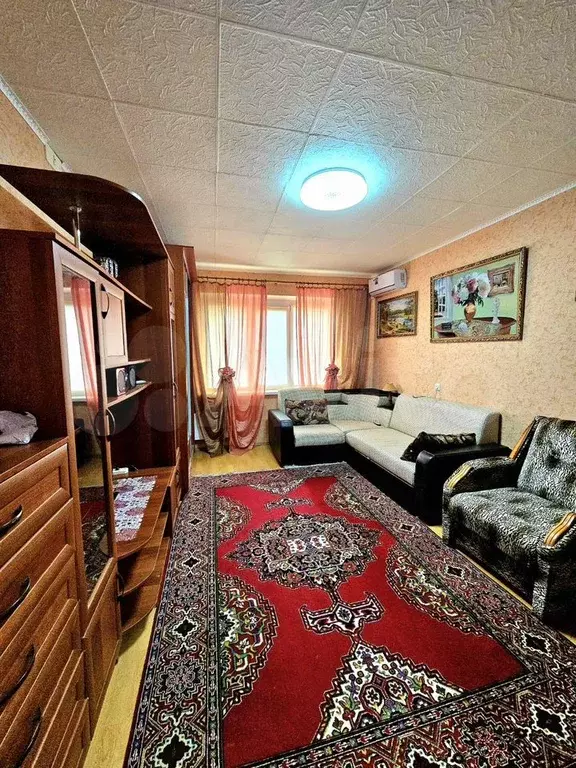 1-к. квартира, 43 м, 7/10 эт. - Фото 1