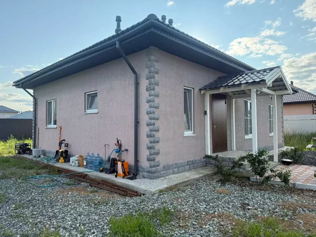 Дом в Свердловская область, Екатеринбург  (90 м) - Фото 1