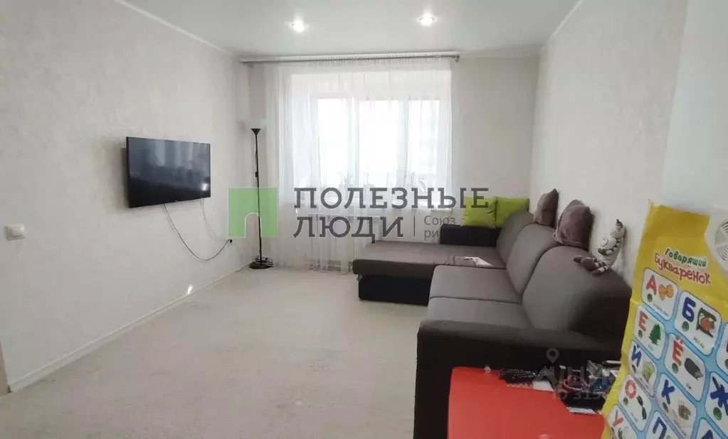 1-к кв. Татарстан, Зеленодольск ул. Гоголя, 31А (33.0 м) - Фото 1