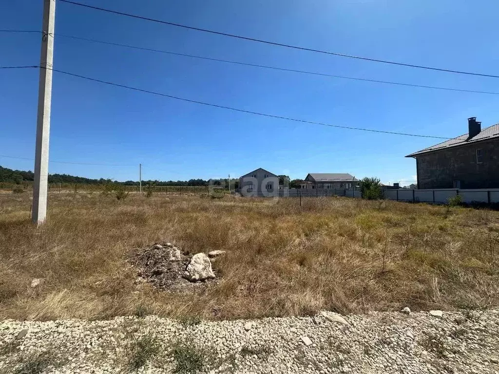 участок в крым, симферопольский район, с. мирное ул. давида гордона . - Фото 1