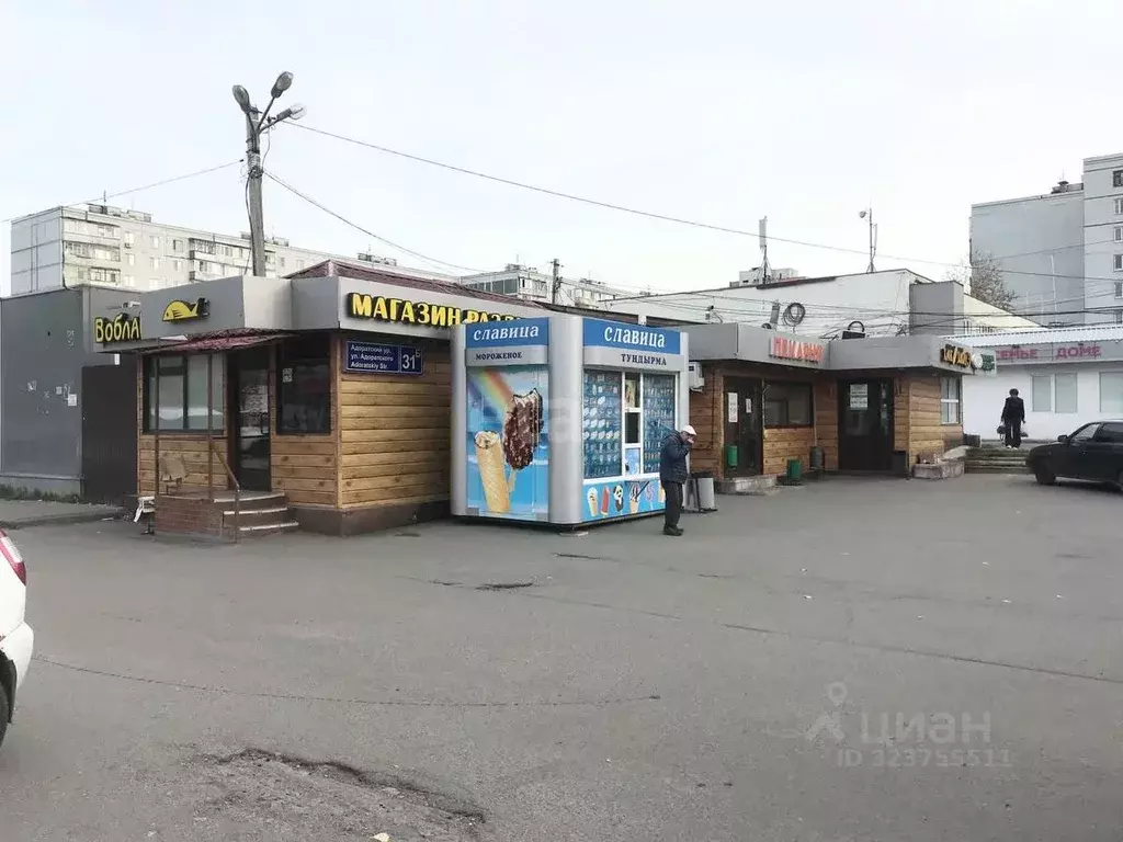 Торговая площадь в Татарстан, Казань ул. Адоратского, 31Б (100 м) - Фото 1