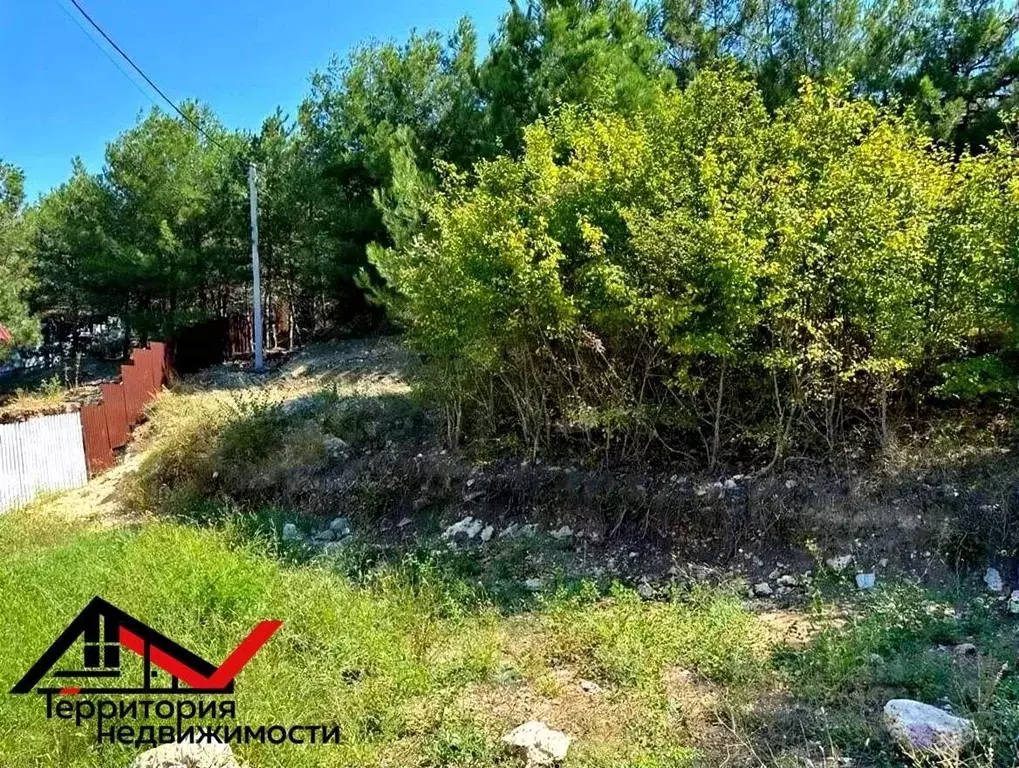 Участок в Севастополь ул. Маршала Кошевого, 14 (9.0 сот.) - Фото 2