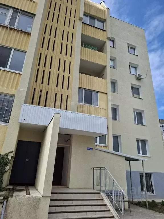 2-к кв. Крым, Щелкино Ленинский район, 60/1А (56.7 м) - Фото 1