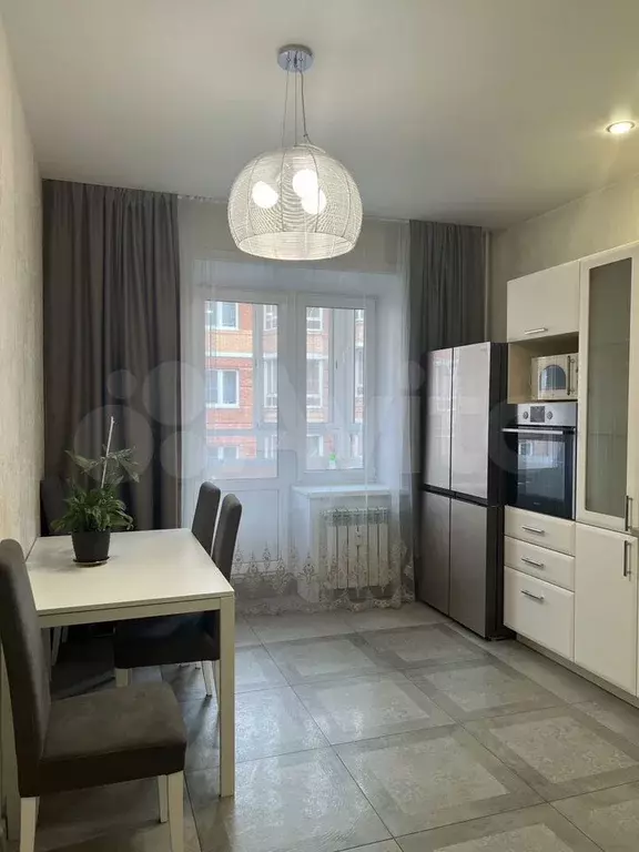 2-к. квартира, 54 м, 2/4 эт. - Фото 0