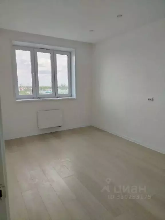 2-к кв. Тюменская область, Тюмень Дамбовская ул., 29к3 (55.0 м) - Фото 1