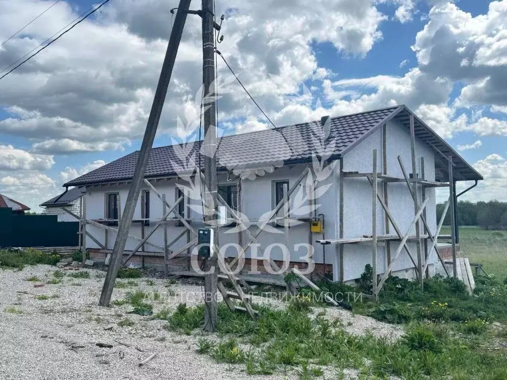 Дом в Калужская область, Козельский район, Нижние Прыски с/пос, с. ... - Фото 2