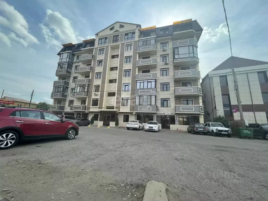 2-к кв. Астраханская область, Астрахань Днепровская ул., 2/37 (69.5 м) - Фото 1