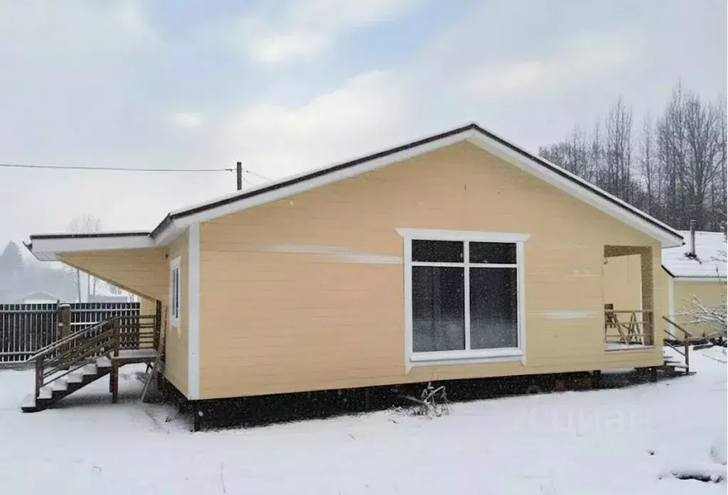 Дом в Ленинградская область, Выборгский район, Первомайское с/пос, ... - Фото 1