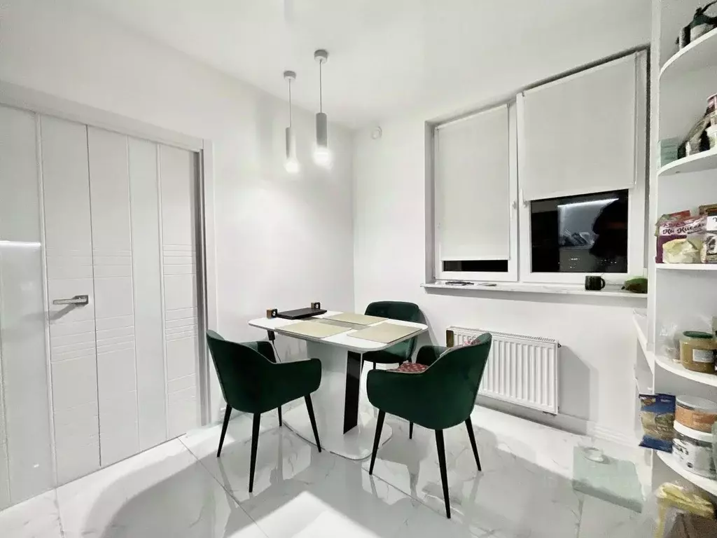 2-к кв. Калининградская область, Калининград Елизаветинская ул. (68.0 ... - Фото 2