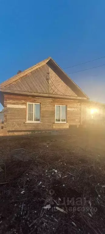 Дом в Иркутская область, Заларинский муниципальный округ, с. Троицк ... - Фото 0