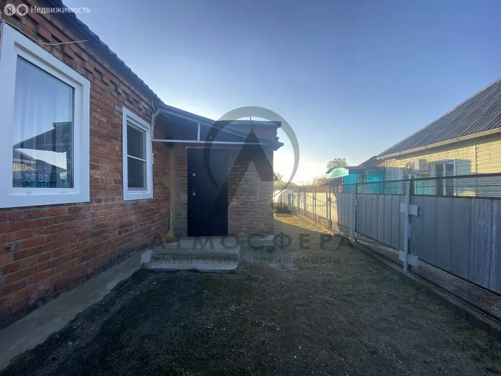 Дом в Апшеронск, улица Энгельса (57.8 м) - Фото 1