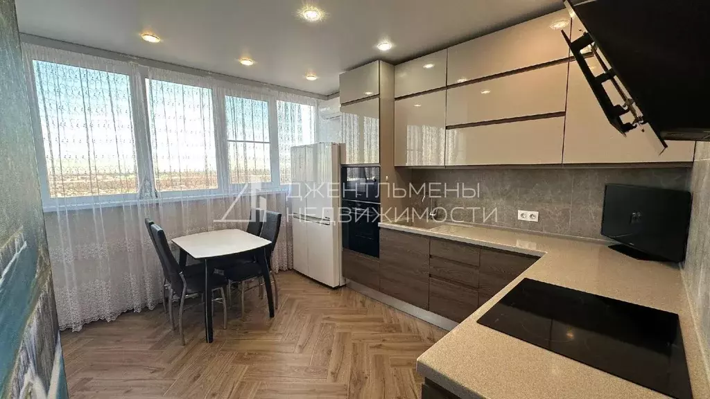 Квартира, 2 комнаты, 57 м - Фото 1