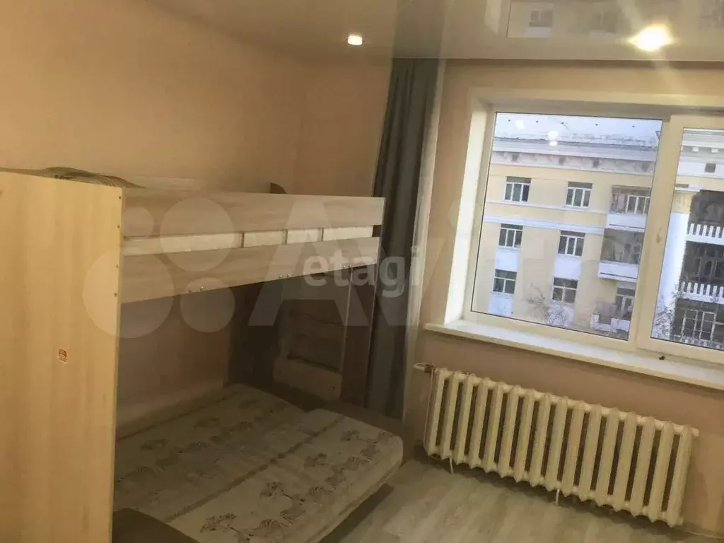 Комната 21,3 м в 3-к., 5/5 эт. - Фото 0