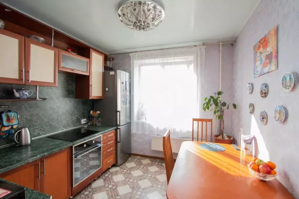 2-к кв. Кемеровская область, Новокузнецк просп. Авиаторов, 61 (52.3 м) - Фото 1
