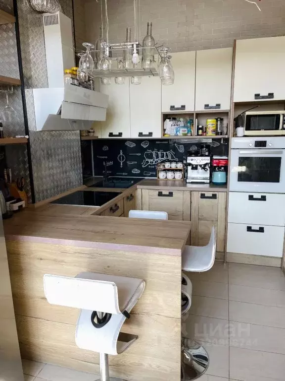 2-к кв. Томская область, Томск Источная ул., 10 (70.0 м) - Фото 1