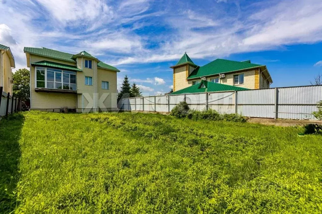 Дом в Хабаровский край, Хабаровский район, Тополевское с/пос, с. ... - Фото 1