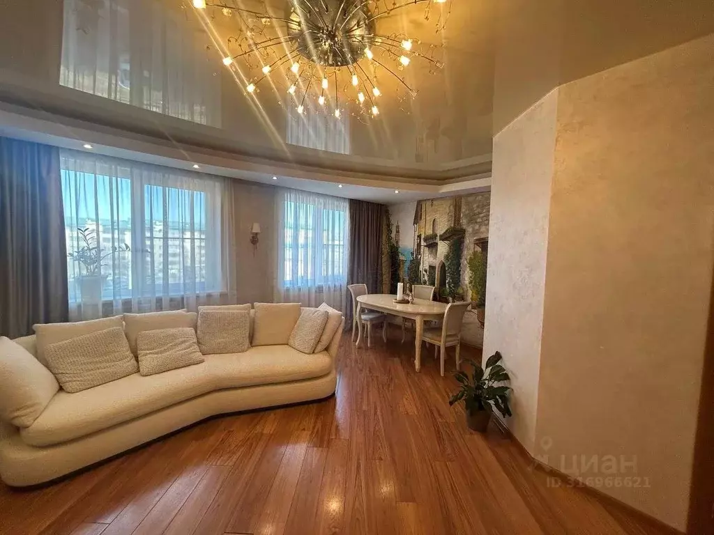 3-к кв. Иркутская область, Иркутск Крылатый мкр, 13 (81.7 м) - Фото 1